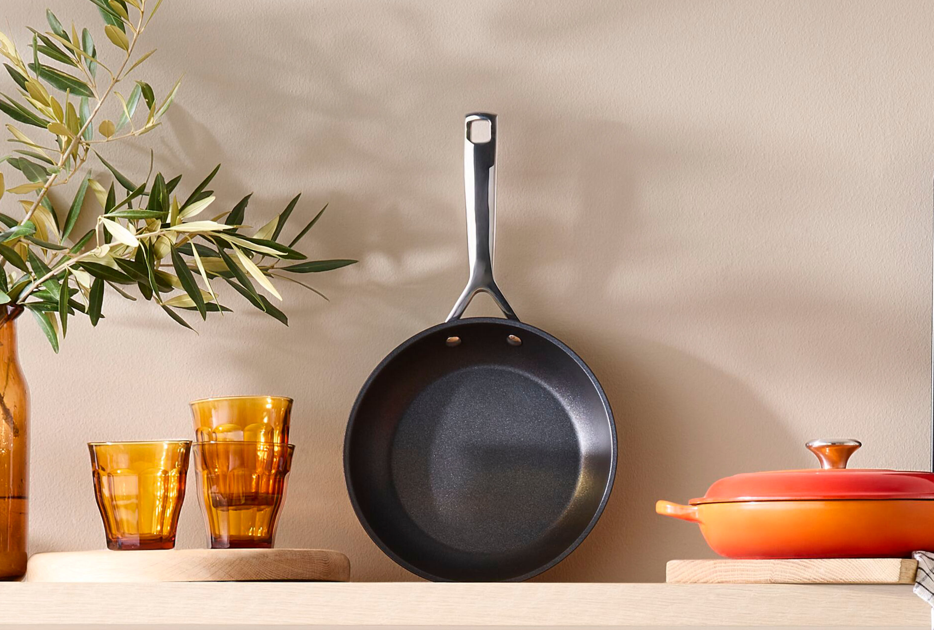 Toughened Non-Stick / Enamel on Steel​